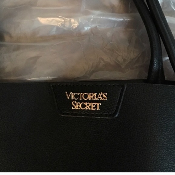 Victoria Secret fringe tote bag - Picture 3 of 4